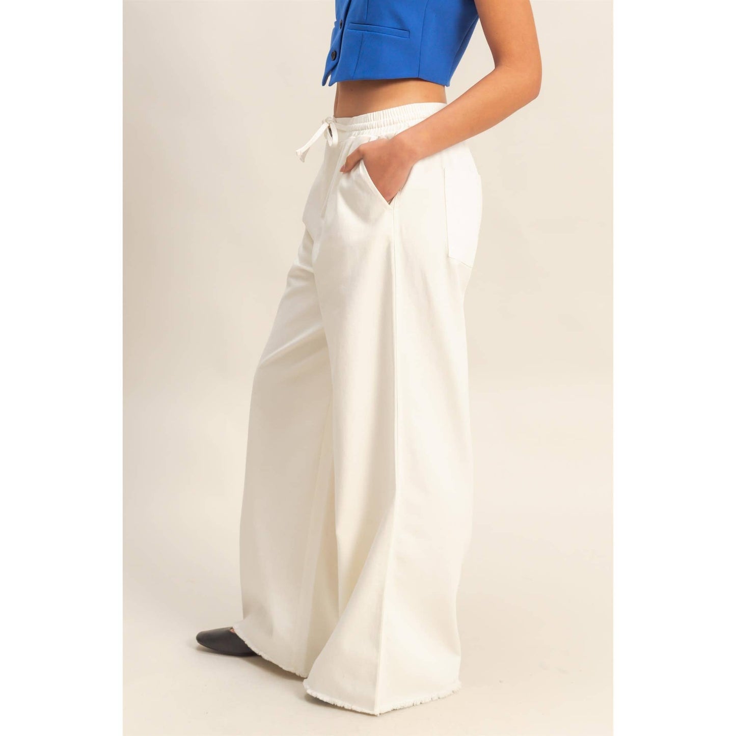 Elasticized Waist Loose Fit Jeans