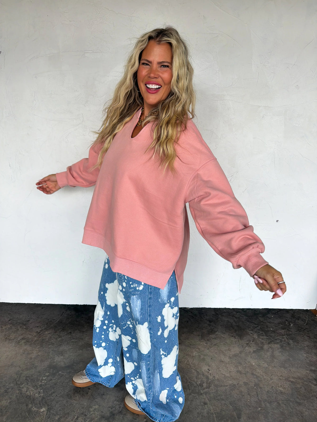 PREORDER- LIVED IN OVERSIZED PULLOVER