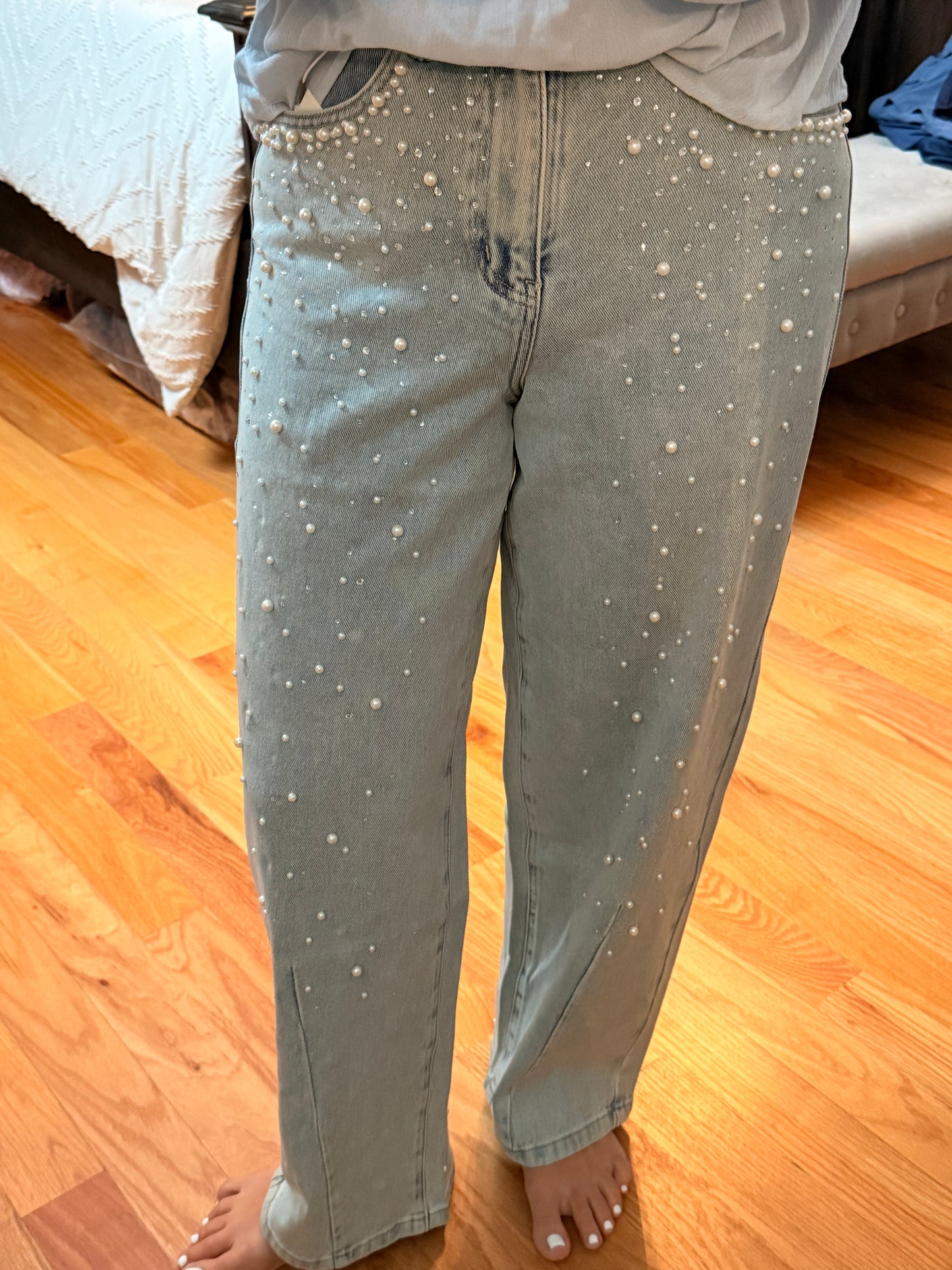 Preorder Barrel Leg Pearl Jeans